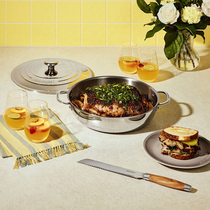 新品未使用　LE CREUSET TNS 24cm Braiser 新品未使用 LE CREUSET TNS 24cm Braiser Toughened Non-stick
